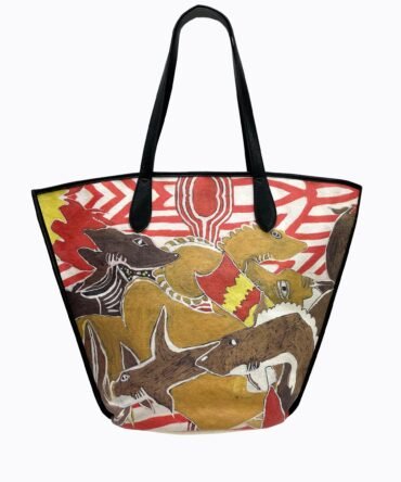 Lio Tote - Shark Fire
